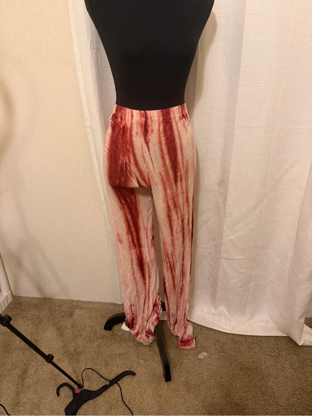 Tie-Dye Wide Leg Pants in maroon and Cream